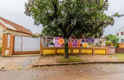 Casa com 2 quartos à venda na rua canela, 247, cavalhada, porto alegre, 346 m2 por r$ 200.000