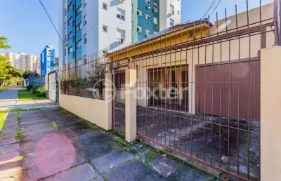 Casa com 5 quartos à venda na rua monteiro lobato, 350, partenon, porto alegre, 208 m2 por r$ 520.000