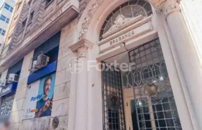 Sala comercial com 1 sala à venda na rua marechal floriano peixoto, 91, centro histórico, porto alegre, 53 m2 por r$ 300.000