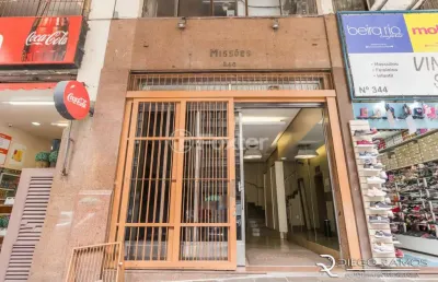 Sala comercial com 4 salas à venda na avenida borges de medeiros, 340, centro histórico, porto alegre, 113 m2 por r$ 630.000