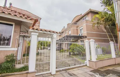 Casa em condomínio fechado com 3 quartos à venda na rua paraguá, 60, vila assunção, porto alegre, 159 m2 por r$ 1.300.000