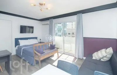 Apartamento com 1 quarto à venda na rua duque de caxias, 1705, centro histórico, porto alegre, 42 m2 por r$ 349.800