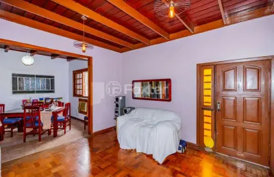 Casa com 3 quartos à venda na rua barão do amazonas, 3093, partenon, porto alegre, 110 m2 por r$ 600.000