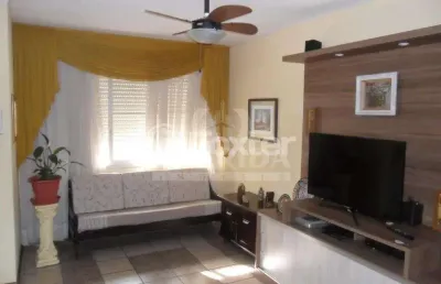 Casa com 4 quartos à venda na rua januário scalzilli, 108, santa tereza, porto alegre, 240 m2 por r$ 500.000