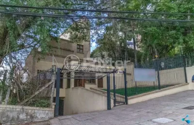 Casa em condomínio fechado com 4 quartos à venda na rua miguel couto, 866, menino deus, porto alegre, 373 m2 por r$ 995.000