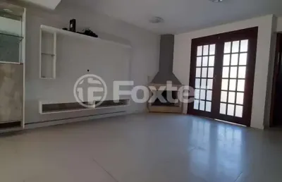 Casa com 3 quartos à venda na rua geraldo pastoriza, 46, hípica, porto alegre, 106 m2 por r$ 398.000