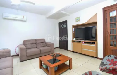 Casa em condomínio fechado com 3 quartos à venda na rua miguel couto, 293, menino deus, porto alegre, 243 m2 por r$ 899.000