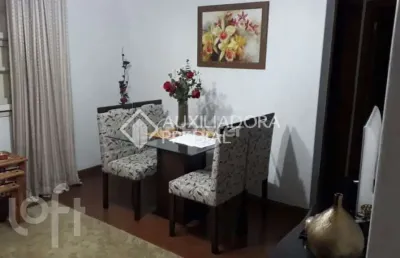 Apartamento com 2 quartos à venda na avenida taquary, 625, cristal, porto alegre, 55 m2 por r$ 220.000