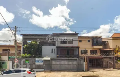 Casa com 4 quartos à venda na rua dona adda mascarenhas de moraes, 886, jardim itu sabará, porto alegre, 482 m2 por r$ 1.350.500