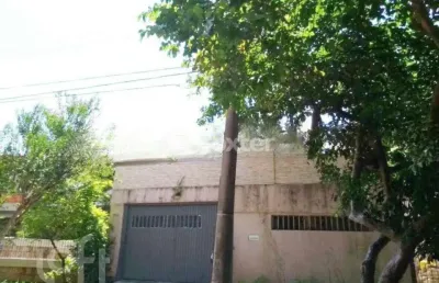 Casa com 4 quartos à venda na rua felipe becker, 411, três figueiras, porto alegre, 330 m2 por r$ 1.500.000