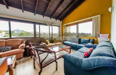 Casa com 3 quartos à venda na rua estácio de sá, 78, chácara das pedras, porto alegre, 415 m2 por r$ 2.137.500