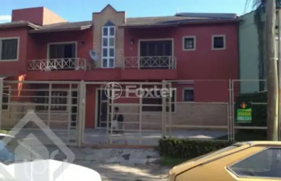 Casa com 10 quartos à venda na rua carajá, 303, vila assunção, porto alegre, 309 m2 por r$ 1.500.000
