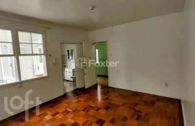 Apartamento com 2 quartos à venda na rua joão alfredo, 394, cidade baixa, porto alegre, 57 m2 por r$ 210.000