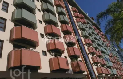 Kitnet / stúdio à venda na avenida independência, 813, independência, porto alegre, 52 m2 por r$ 390.000