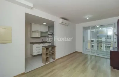 Apartamento com 2 quartos à venda na avenida benno mentz, 100, vila ipiranga, porto alegre, 62 m2 por r$ 483.000