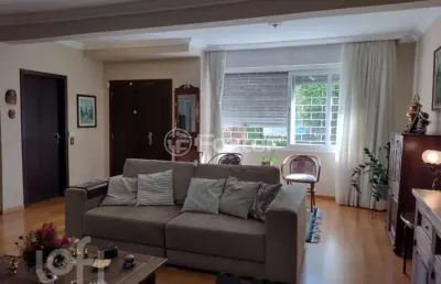 Casa com 5 quartos à venda na rua são francisco, 584, santana, porto alegre, 372 m2 por r$ 1.300.000