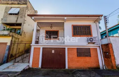 Casa com 2 quartos à venda na rua oito, 776, jardim carvalho, porto alegre, 200 m2 por r$ 230.000