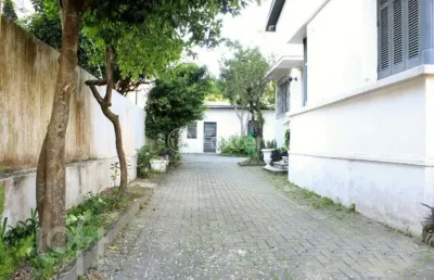 Casa com 5 quartos à venda na rua botafogo, 876, menino deus, porto alegre, 290 m2 por r$ 1.499.000