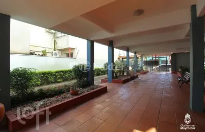 Apartamento com 2 quartos à venda na rua general gomes carneiro, 465, medianeira, porto alegre, 68 m2 por r$ 261.000