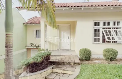Casa com 3 quartos à venda na rua grécia, 119, petrópolis, novo hamburgo, 225 m2 por r$ 789.000