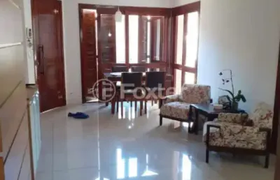 Casa com 3 quartos à venda na rua walter porto filho, 100, mário quintana, porto alegre, 162 m2 por r$ 486.000