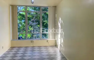 Sala comercial com 1 sala à venda na avenida plínio brasil milano, 289, auxiliadora, porto alegre, 28 m2 por r$ 110.026