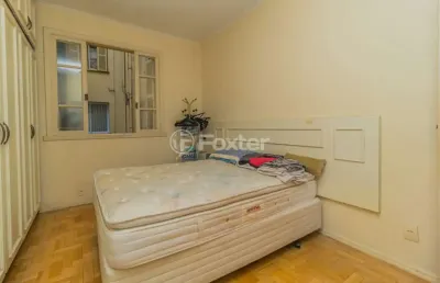 Apartamento com 3 quartos à venda na rua duque de caxias, 840, centro histórico, porto alegre, 107 m2 por r$ 490.000