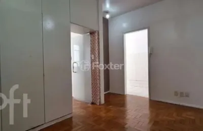 Apartamento com 1 quarto à venda na rua barão de teffe, 253, menino deus, porto alegre, 35 m2 por r$ 145.000