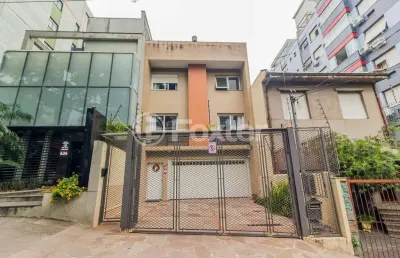 Casa com 4 quartos à venda na avenida mariland, 642, auxiliadora, porto alegre, 233 m2 por r$ 2.700.000