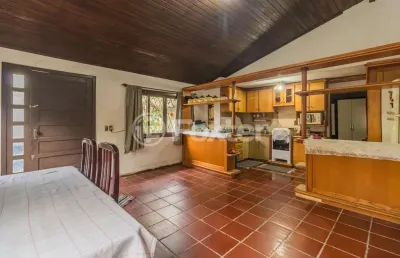 Casa com 5 quartos à venda na rua fernando strehlau, 175, jardim itu sabará, porto alegre, 235 m2 por r$ 510.000