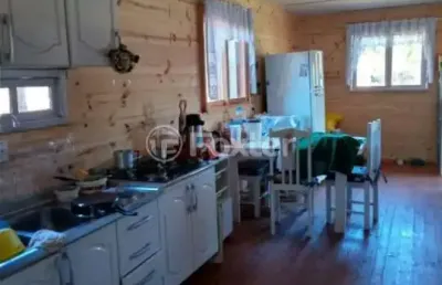 Casa com 3 quartos à venda na rua 12 de outubro, 3, planalto, gramado, 100 m2 por r$ 449.000