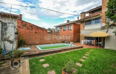 Casa com 4 quartos à venda na rua folha da tarde, 194, cristal, porto alegre, 300 m2 por r$ 1.400.000
