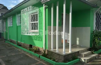 Casa com 3 quartos à venda na rua coronel joão pacheco de freitas, 132, jardim itu sabará, porto alegre, 250 m2 por r$ 473.000