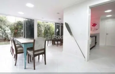 Casa em condomínio fechado com 3 quartos à venda na rua tocantins, 540, lomba do pinheiro, porto alegre, 380 m2 por r$ 1.500.000