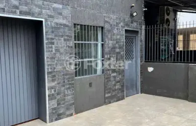 Casa com 3 quartos à venda na avenida alegrete, 474, petrópolis, porto alegre, 245 m2 por r$ 1.300.000