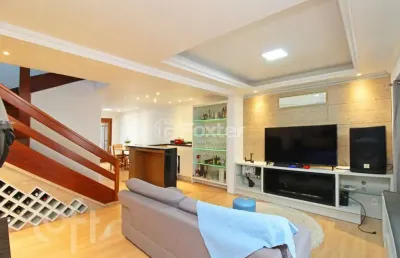 Casa com 3 quartos à venda na rua dea coufal, 199, ipanema, porto alegre, 150 m2 por r$ 552.000