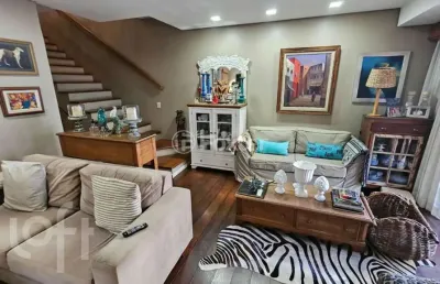 Casa com 3 quartos à venda na rua joão abbott, 42, petrópolis, porto alegre, 362 m2 por r$ 1.500.000