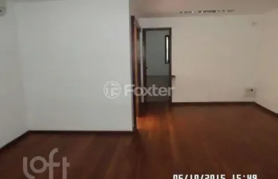 Casa com 2 quartos à venda na rua conselheiro travassos, 296, são geraldo, porto alegre, 130 m2 por r$ 760.000