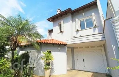 Casa com 4 quartos à venda na rua irene capponi santiago, 186, cristo redentor, porto alegre, 244 m2 por r$ 1.350.000