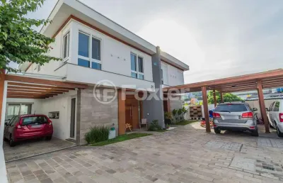 Casa em condomínio fechado com 3 quartos à venda na avenida clemenciano barnasque, 121, teresópolis, porto alegre, 221 m2 por r$ 1.490.000