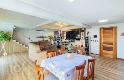 Casa com 4 quartos à venda na rua miracema, 134, chácara das pedras, porto alegre, 280 m2 por r$ 1.200.000