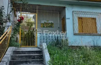 Casa com 3 quartos à venda na rua mariz e barros, 262, petrópolis, porto alegre, 130 m2 por r$ 599.000