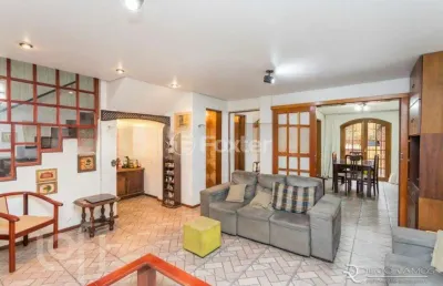 Casa com 3 quartos à venda na rua professor clemente pinto, 886, medianeira, porto alegre, 167 m2 por r$ 700.000