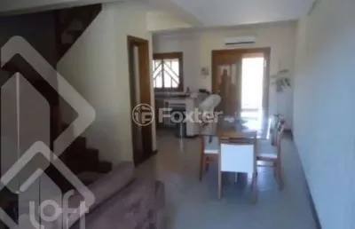 Casa em condomínio fechado com 2 quartos à venda na avenida edgar pires de castro, 1286, hípica, porto alegre, 84 m2 por r$ 470.000