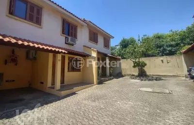 Casa em condomínio fechado com 3 quartos à venda na rua humberto de campos, 601, partenon, porto alegre, 96 m2 por r$ 370.000