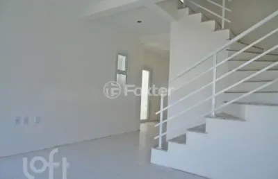 Casa em condomínio fechado com 3 quartos à venda na rua doutor mário totta, 2430, tristeza, porto alegre, 114 m2 por r$ 560.000