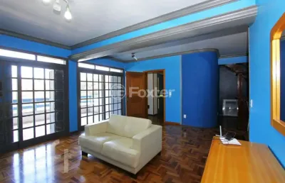 Casa com 4 quartos à venda na avenida fábio araújo santos, 1370, nonoai, porto alegre, 200 m2 por r$ 679.900