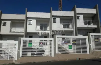 Casa com 3 quartos à venda na rua tuparaí, 55, boa saúde, novo hamburgo, 99 m2 por r$ 420.000