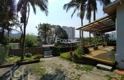 Casa com 3 quartos à venda na rua joão edmundo streb, 480, canudos, novo hamburgo, 114 m2 por r$ 405.000