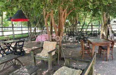 Fazenda à venda na avenida edgar pires de castro, 11541, boa vista do sul, porto alegre, 51000 m2 por r$ 2.600.000